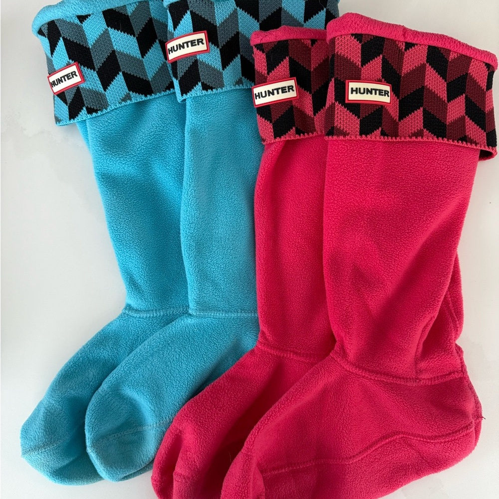 Hunter Fleece Boot Socks in Blue and Pink Chevron